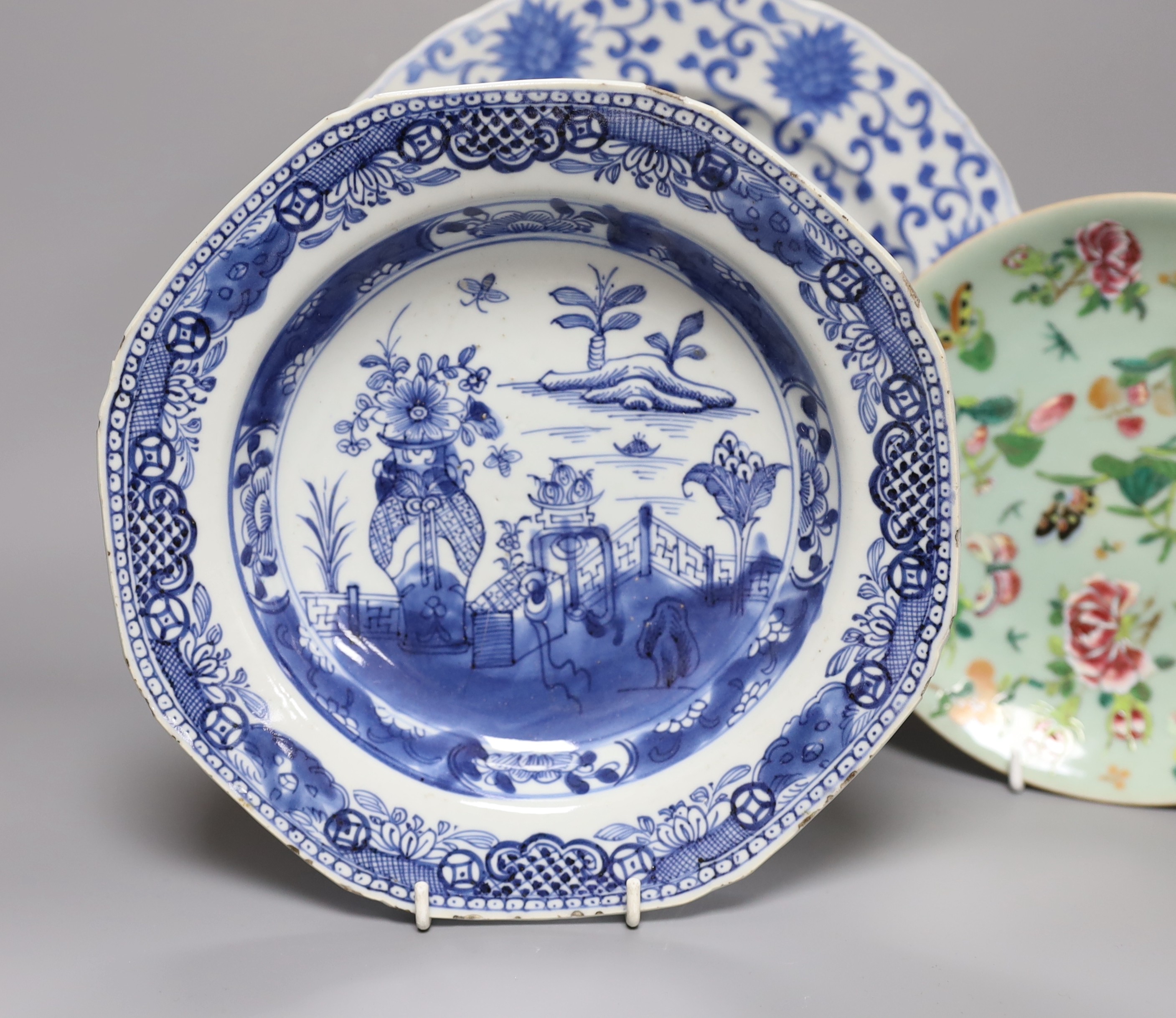 Four Chinese porcelain plates or dishes, 18th century and later, the largest 27.5 cm